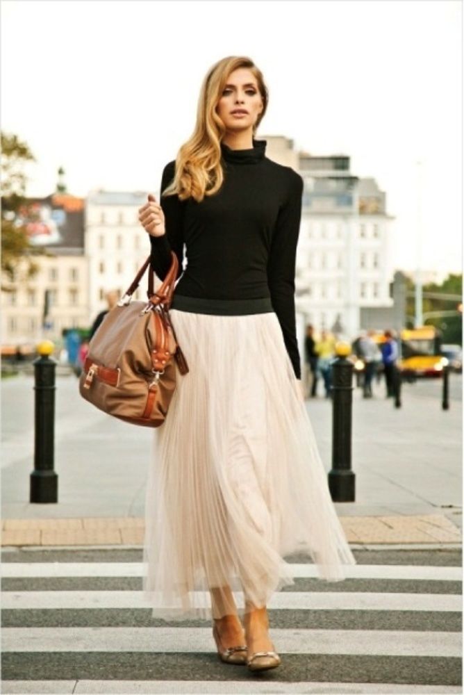 Awesome Long Flowing Skirts for Your New Crop Top