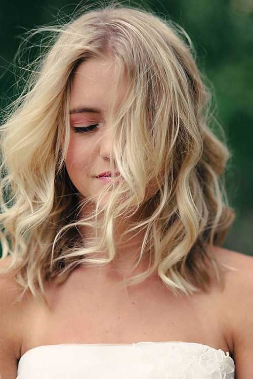 Hairstyles-for-Short-Shoulder-Length-Hair