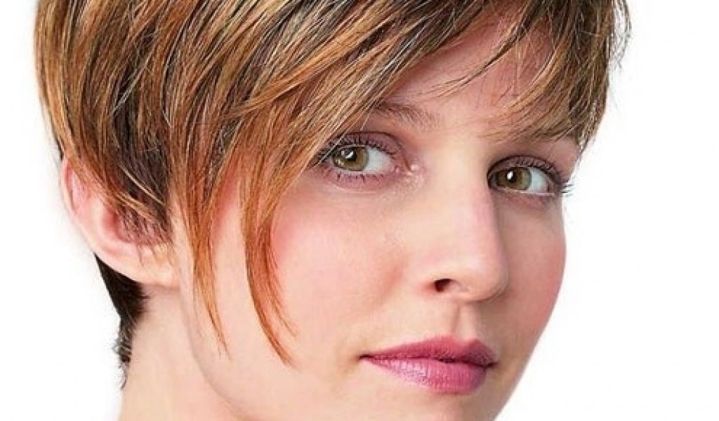 Trendy Short Haircuts for Thick Hair