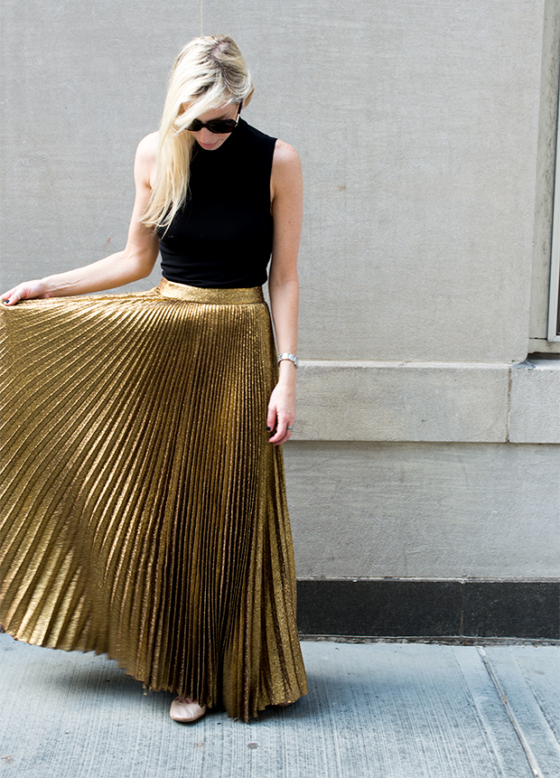 gold-pleated-long-skirt