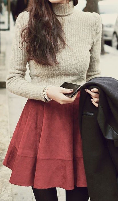 winter-fashion-turtleneck-knit-skirt
