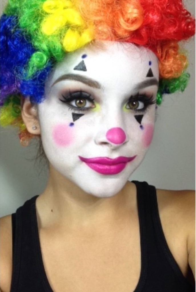 Clown Girly Halloween Makeup