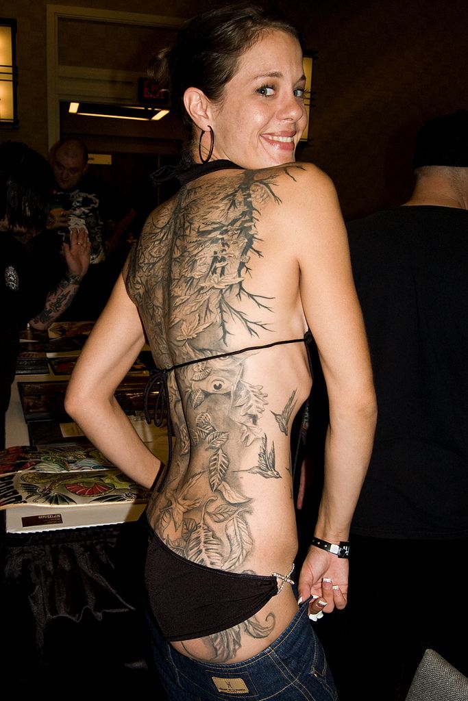 Pretty-Woman-Full-Back-Tattoo-Design