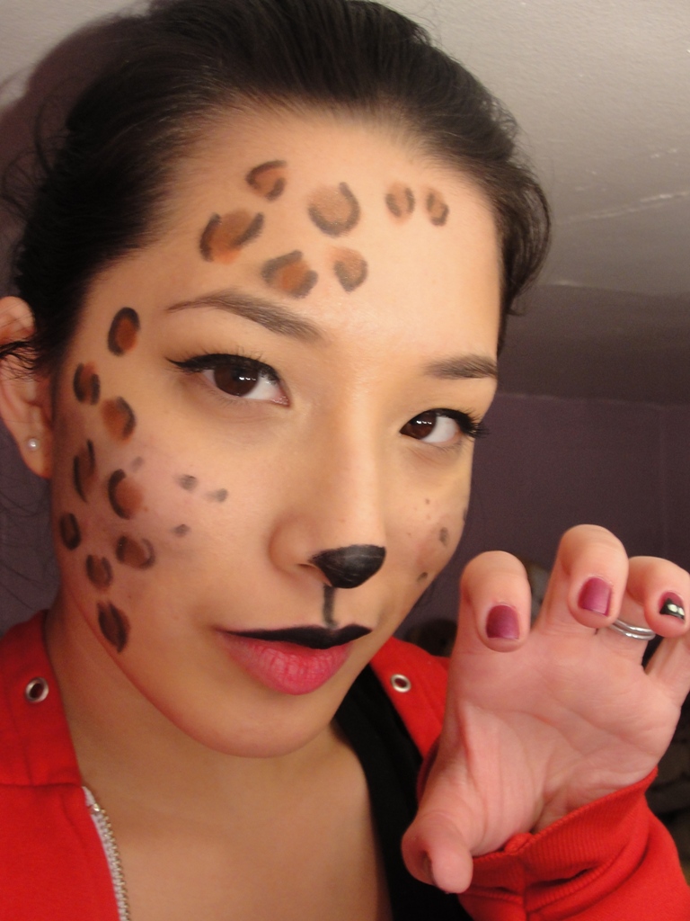 cute cheetah Girly Halloween Makeup
