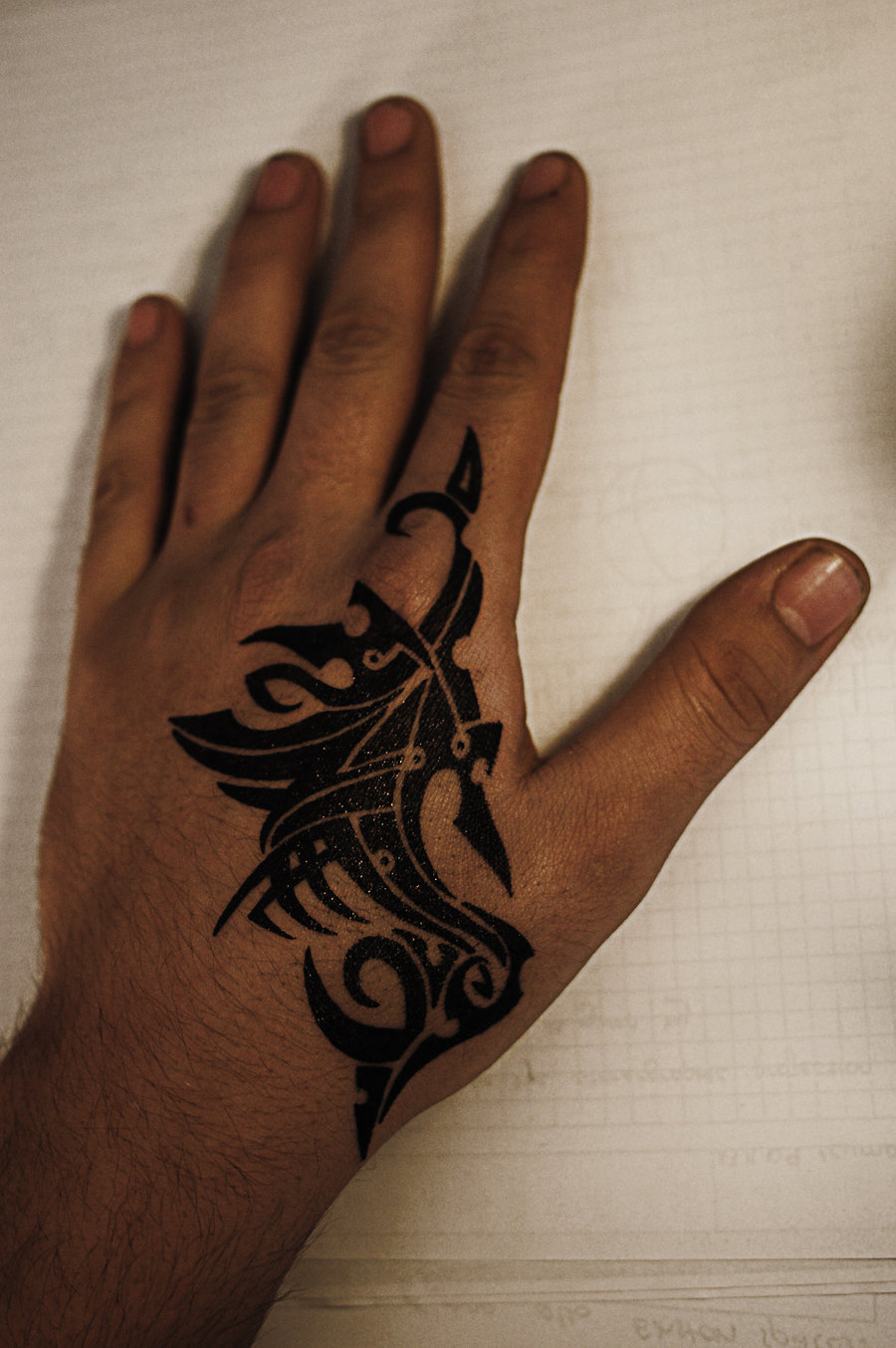 hand_tattoo