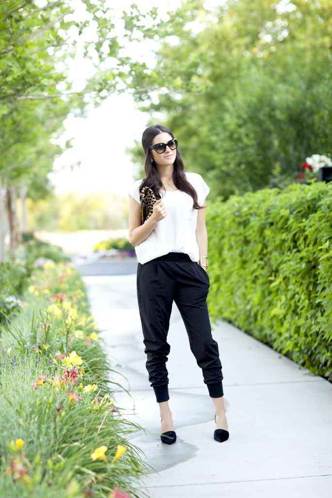 Black Sweat Pants Outfits For Women