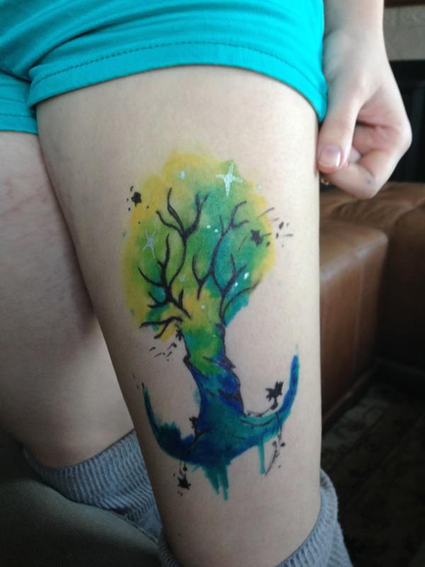Watercolor-Painted-Tree