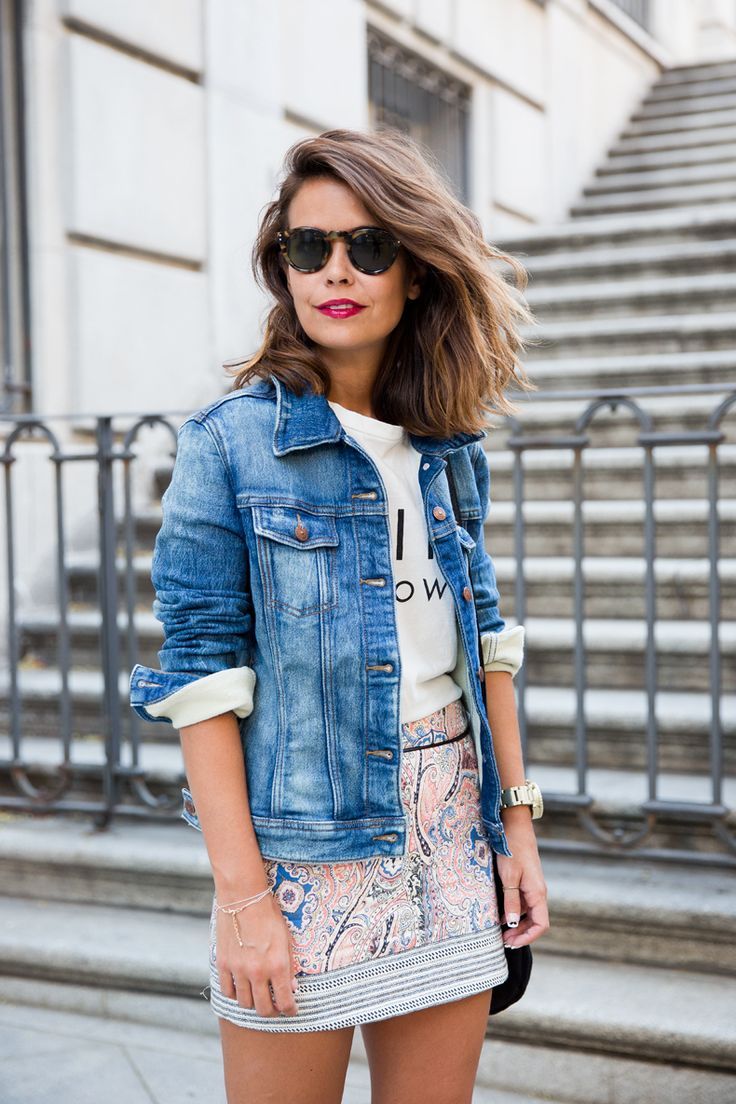 denim-jacket-in-girly-outfit