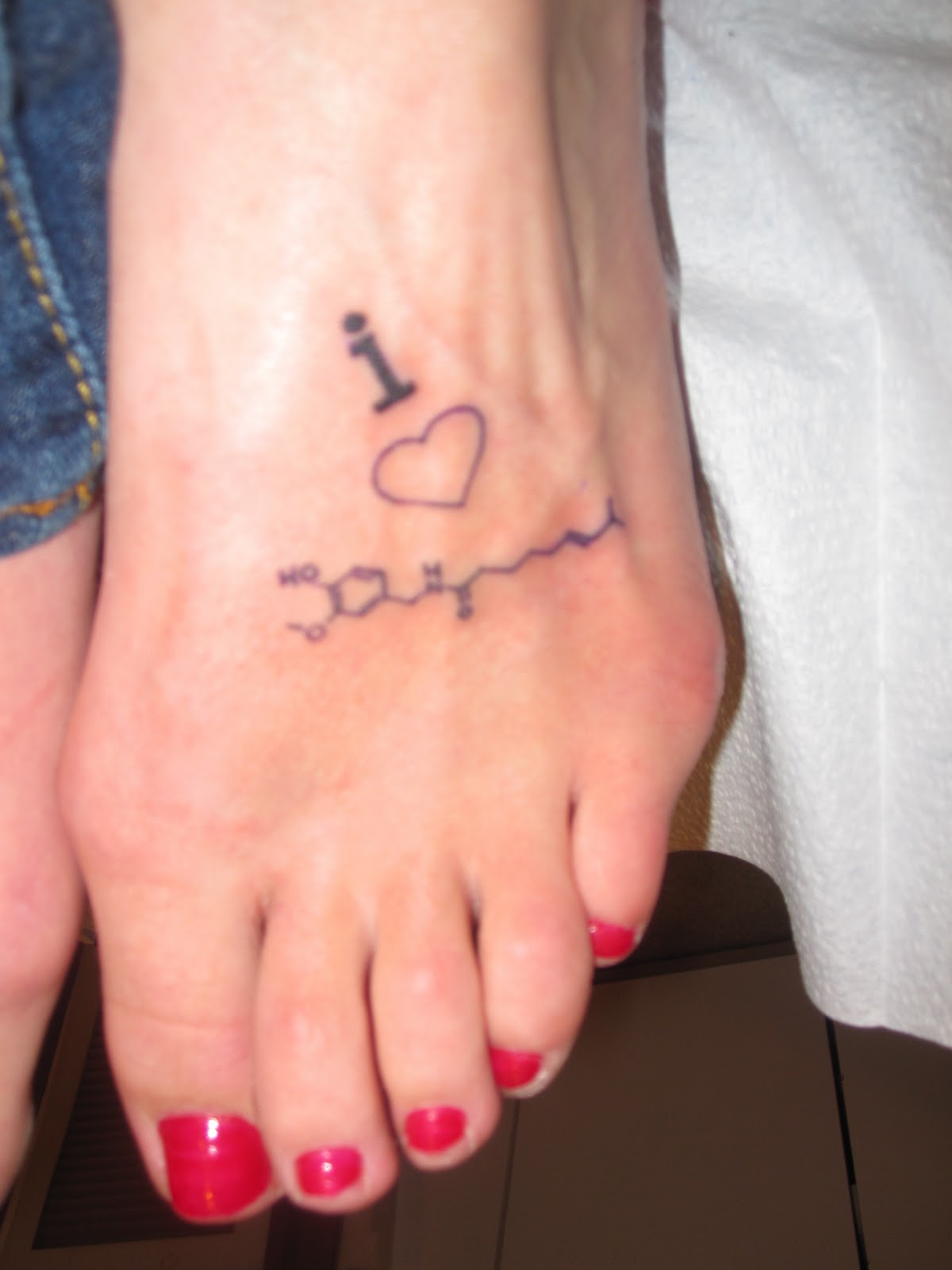 Small-Foot-Tattoo-Design