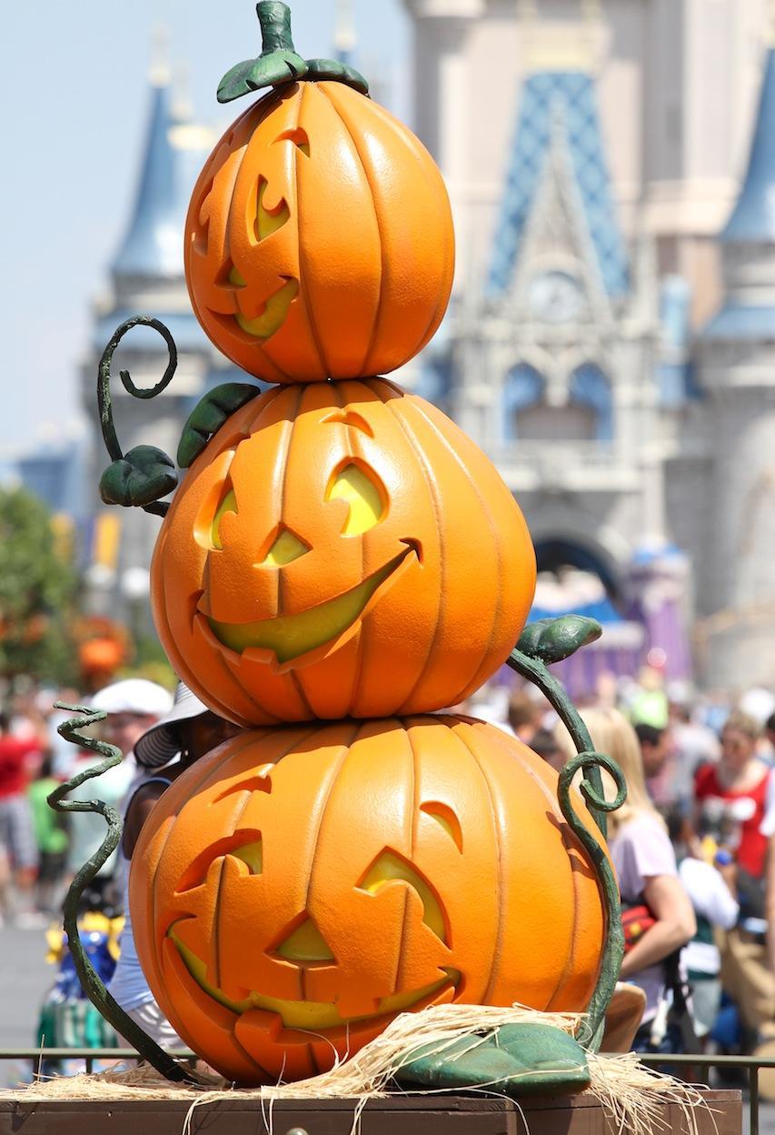 not-so-scary-pumpkin-halloween-decorations