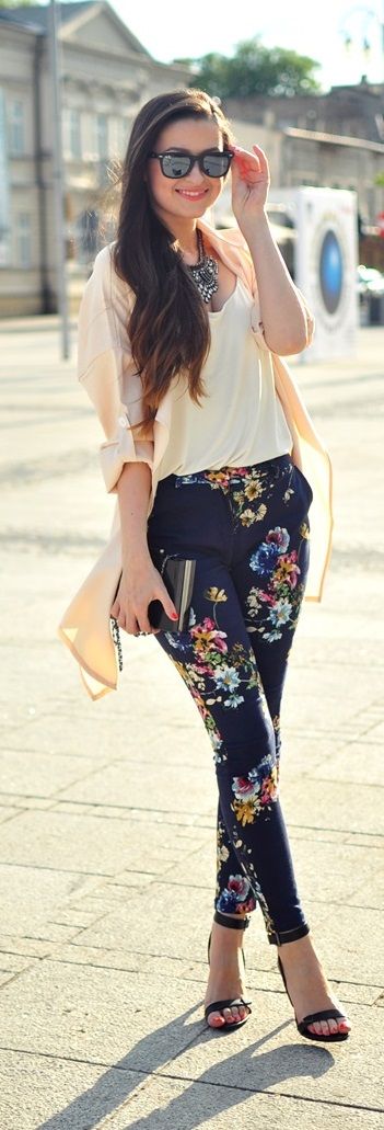 beige-top-and-floral-pants