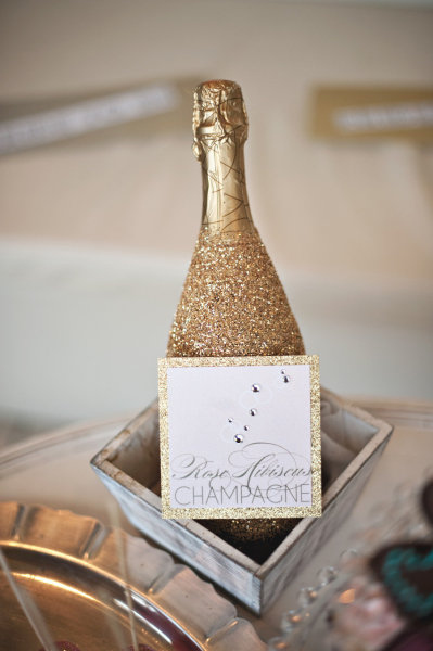 cover-your-champagne-bottles-in-glitter