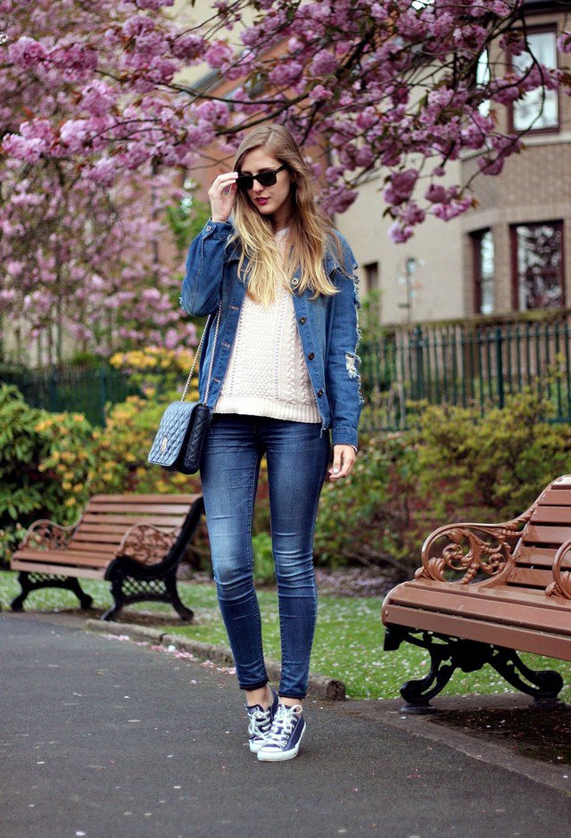 trendy-fall-outfit-idea-with-sneaker