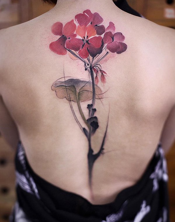 flower-spine-tattoo