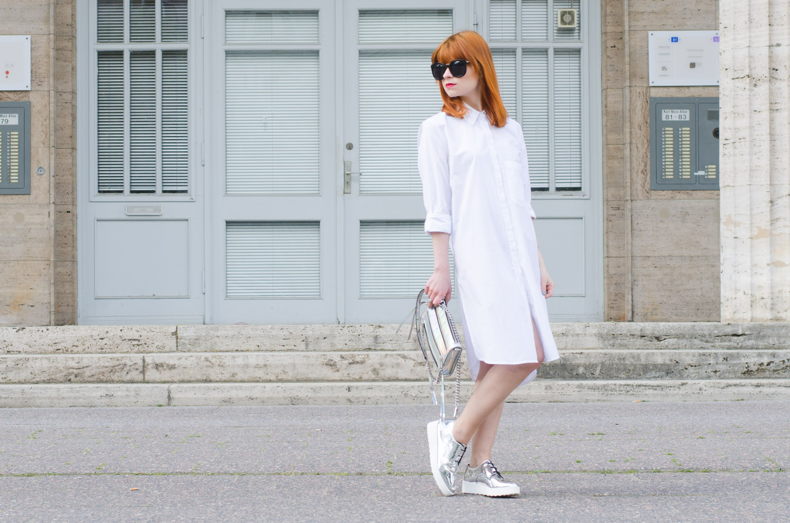white-shirt-dress-mirrored-shoes-silver-creepers