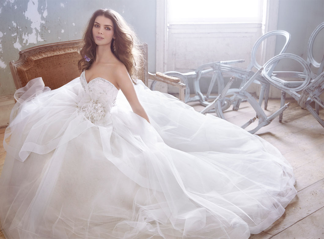 Most Beautiful Bridal Gowns for Special Day - Ohh My My