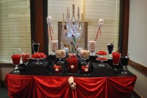 25 Marvelous Red And Black Halloween Ideas