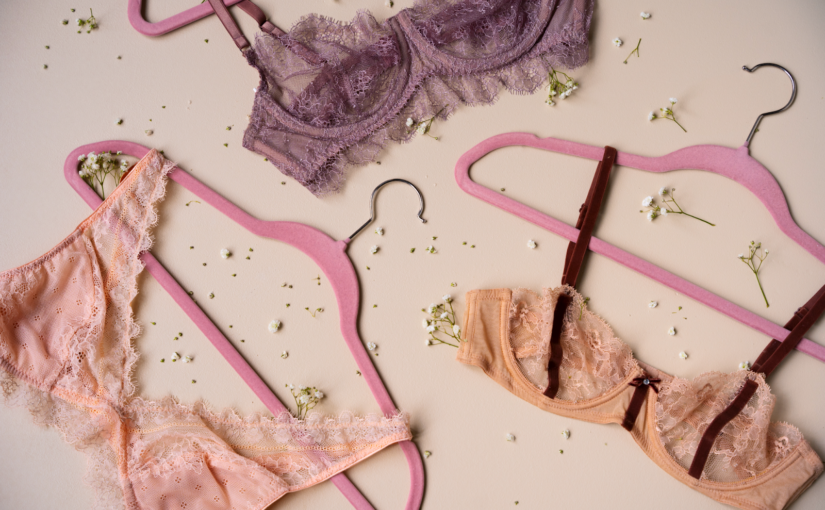 The Timeless Elegance of Lace Bras: A Symphony of Style and Comfort